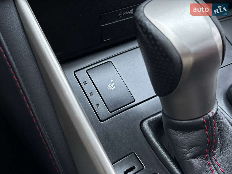 Седан Lexus IS 2013 в Одесі