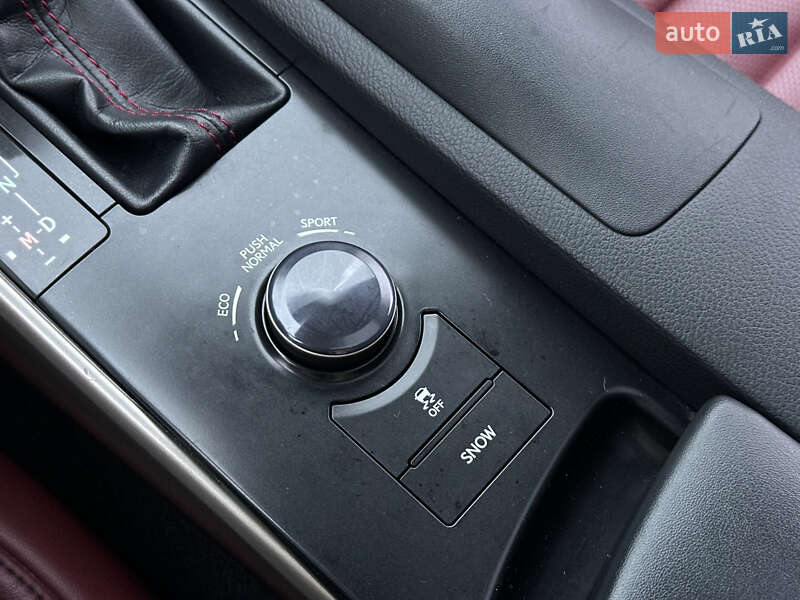 Седан Lexus IS 2013 в Одесі