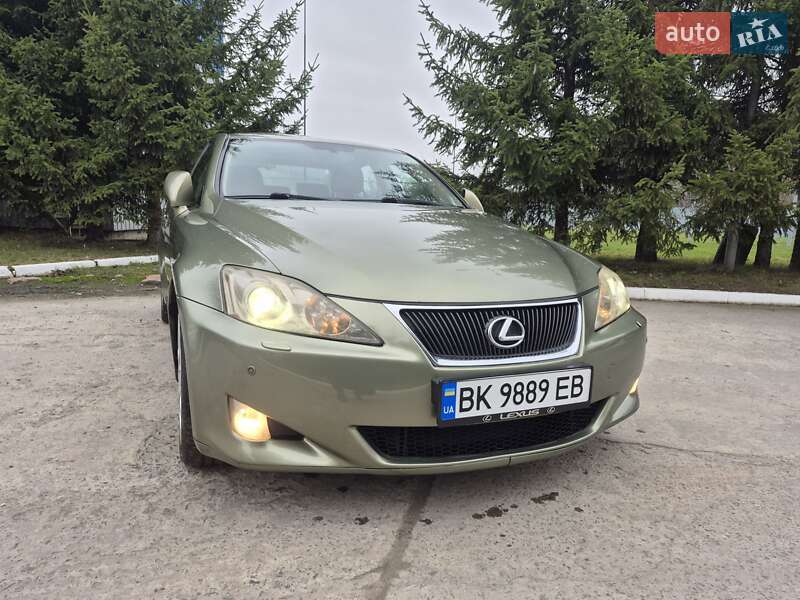 Седан Lexus IS 2006 в Бердичеві фото 3 Седан Lexus IS 2006 в Бердичеві