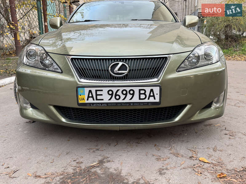 Седан Lexus IS 2006 в Днепре