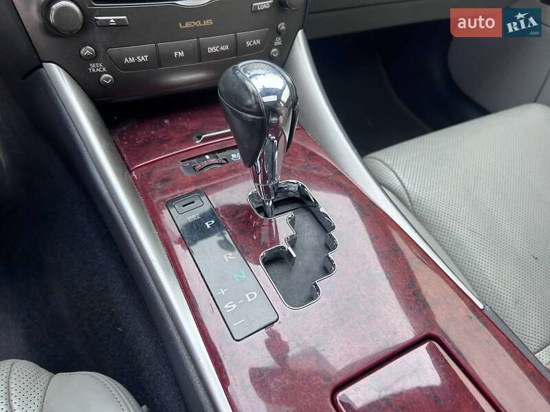 Седан Lexus IS 2008 в Києві фото 23 Седан Lexus IS 2008 в Києві