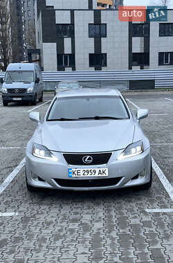 Седан Lexus IS 2006 в Киеве