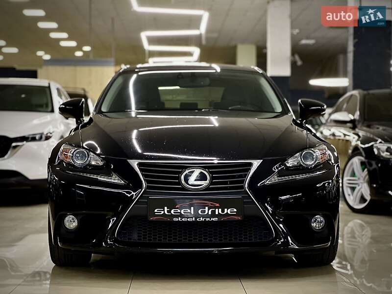 Седан Lexus IS 2013 в Миколаєві