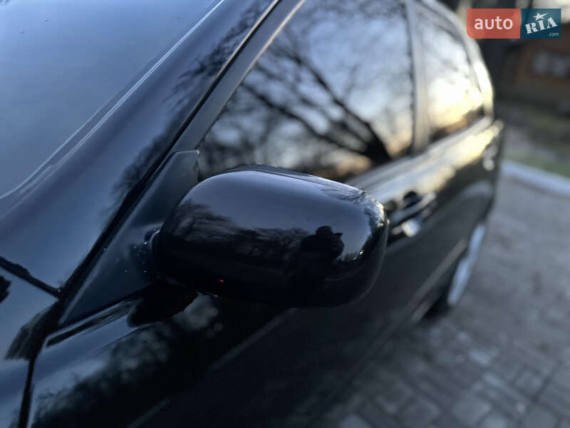 Седан Lexus IS 2003 в Дрогобичі фото 15 Седан Lexus IS 2003 в Дрогобичі