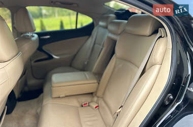 Седан Lexus IS 2006 в Ивано-Франковске