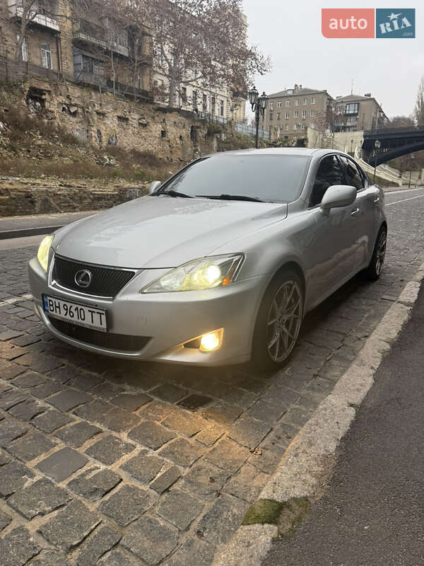 Lexus IS 2007