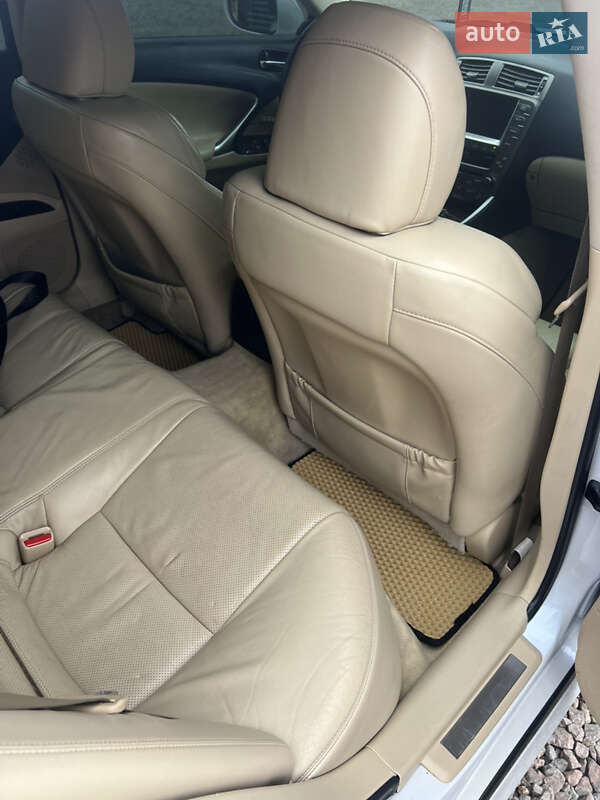 Седан Lexus IS 2008 в Балті фото 10 Седан Lexus IS 2008 в Балті