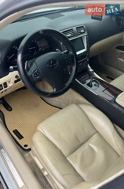 Седан Lexus IS 2008 в Балте