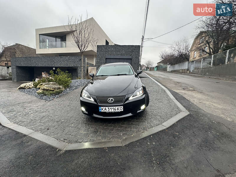 Седан Lexus IS 2008 в Киеве фото 30 Седан Lexus IS 2008 в Киеве