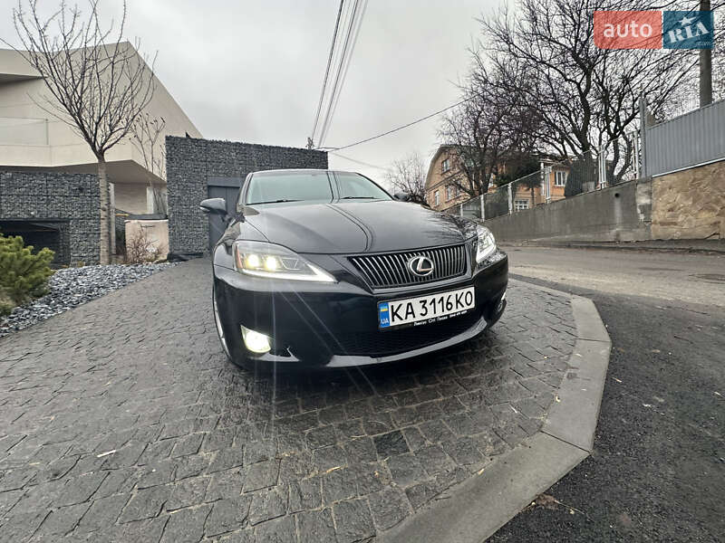 Седан Lexus IS 2008 в Киеве фото 48 Седан Lexus IS 2008 в Киеве