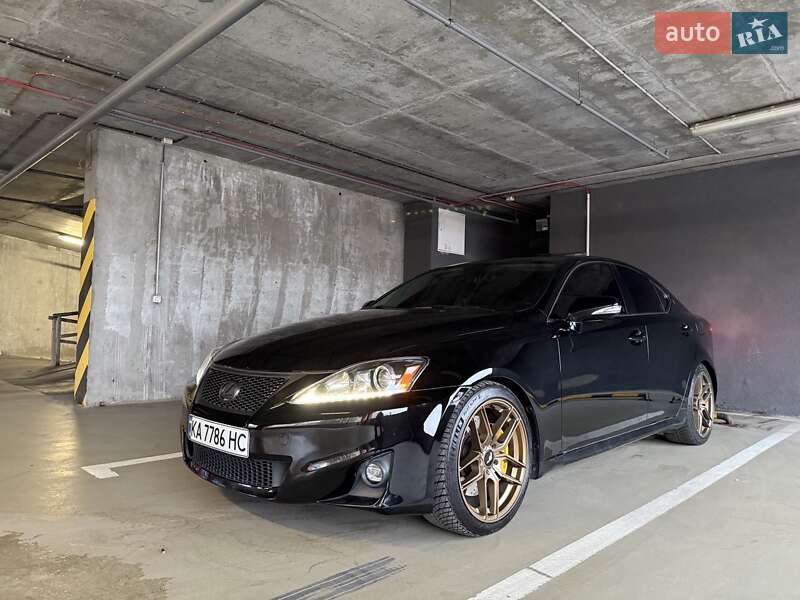Седан Lexus IS 2011 в Києві фото 45 Седан Lexus IS 2011 в Києві
