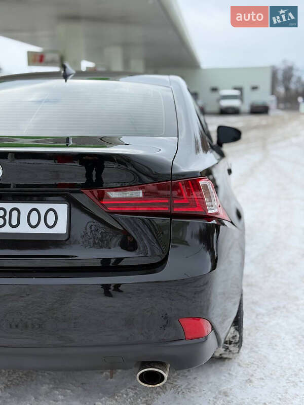 Седан Lexus IS 2013 в Днепре