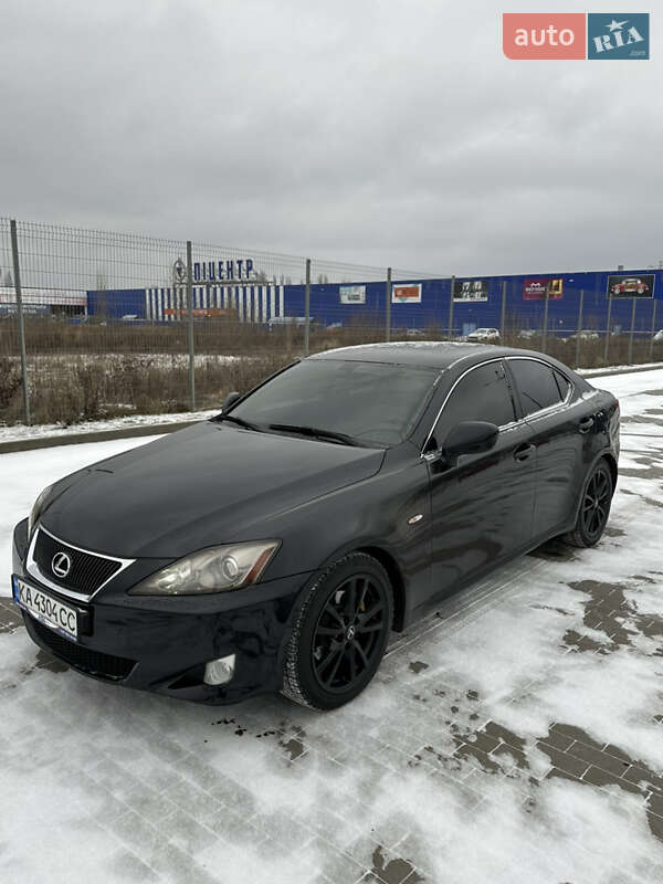 Lexus IS 2006