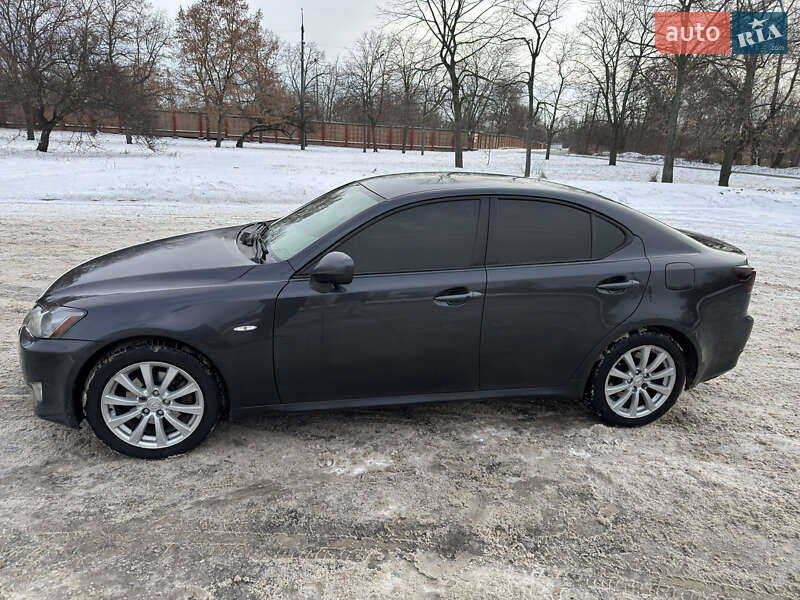 Седан Lexus IS 2007 в Киеве