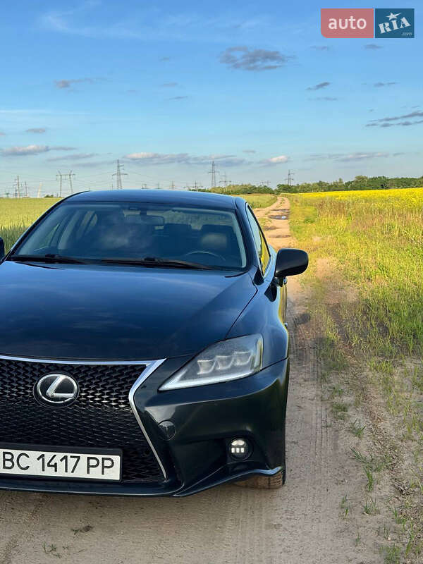Седан Lexus IS 2007 в Гайсине