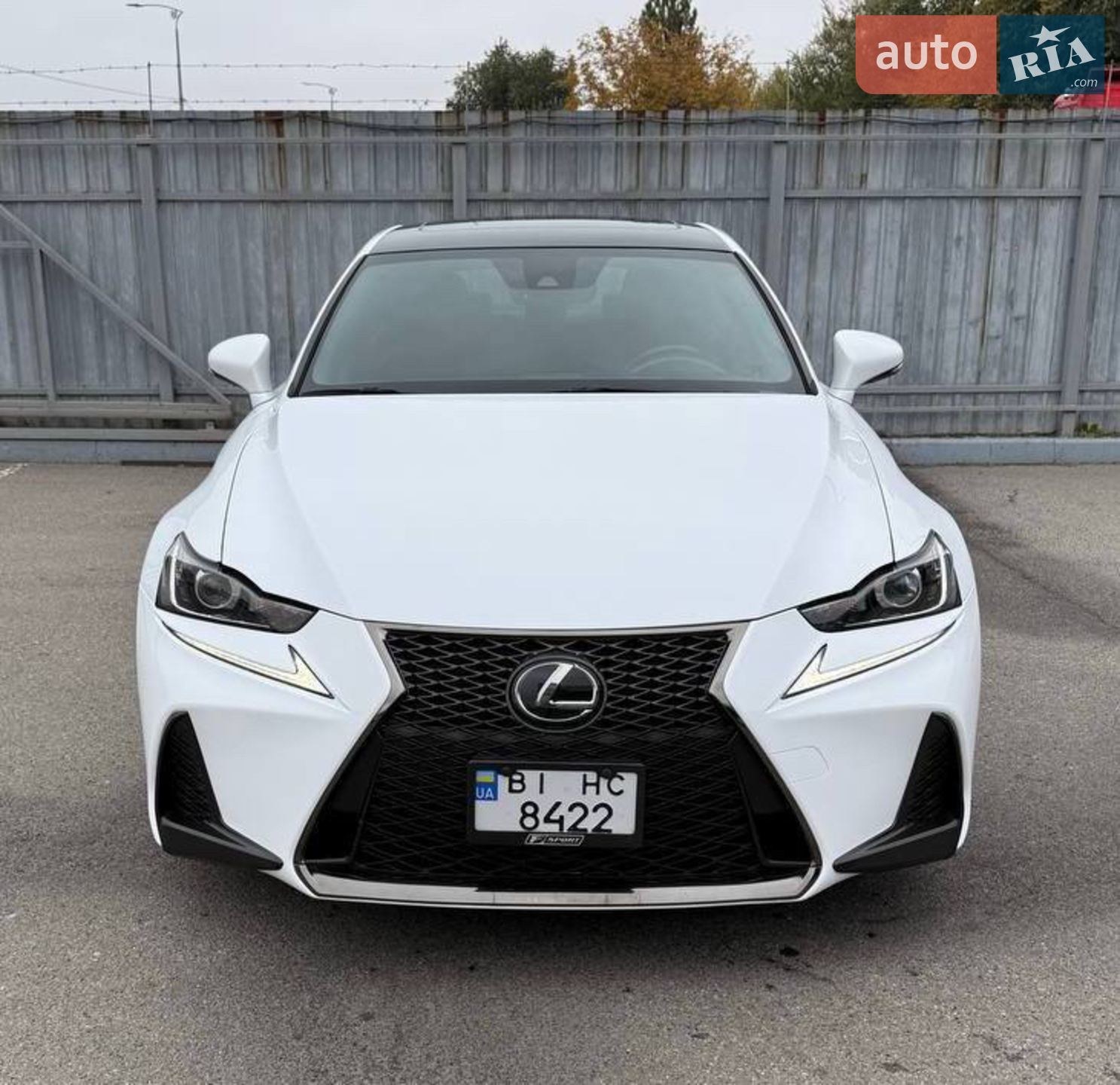 2016 Lexus IS - мініатюра 2