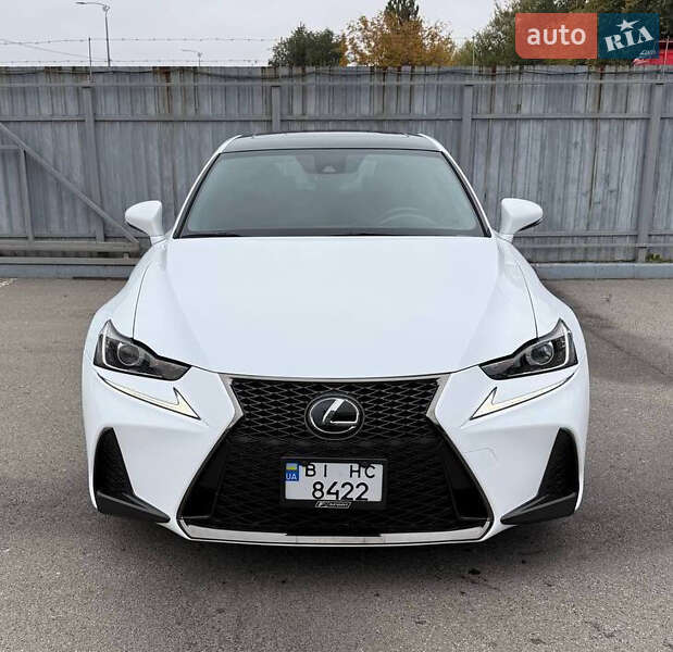 Седан Lexus IS 2016 в Києві
