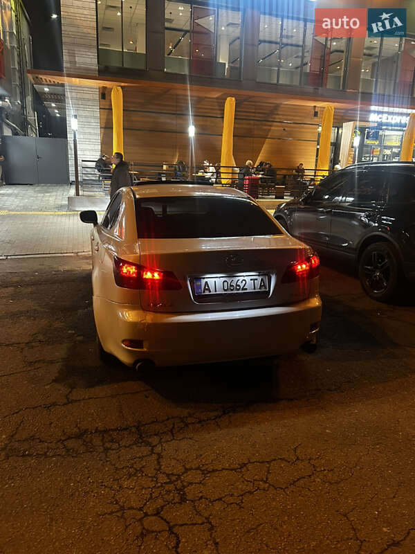 Седан Lexus IS 2006 в Харькове