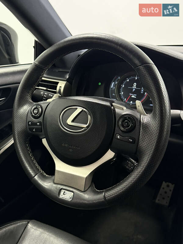 Седан Lexus IS 2014 в Одесі