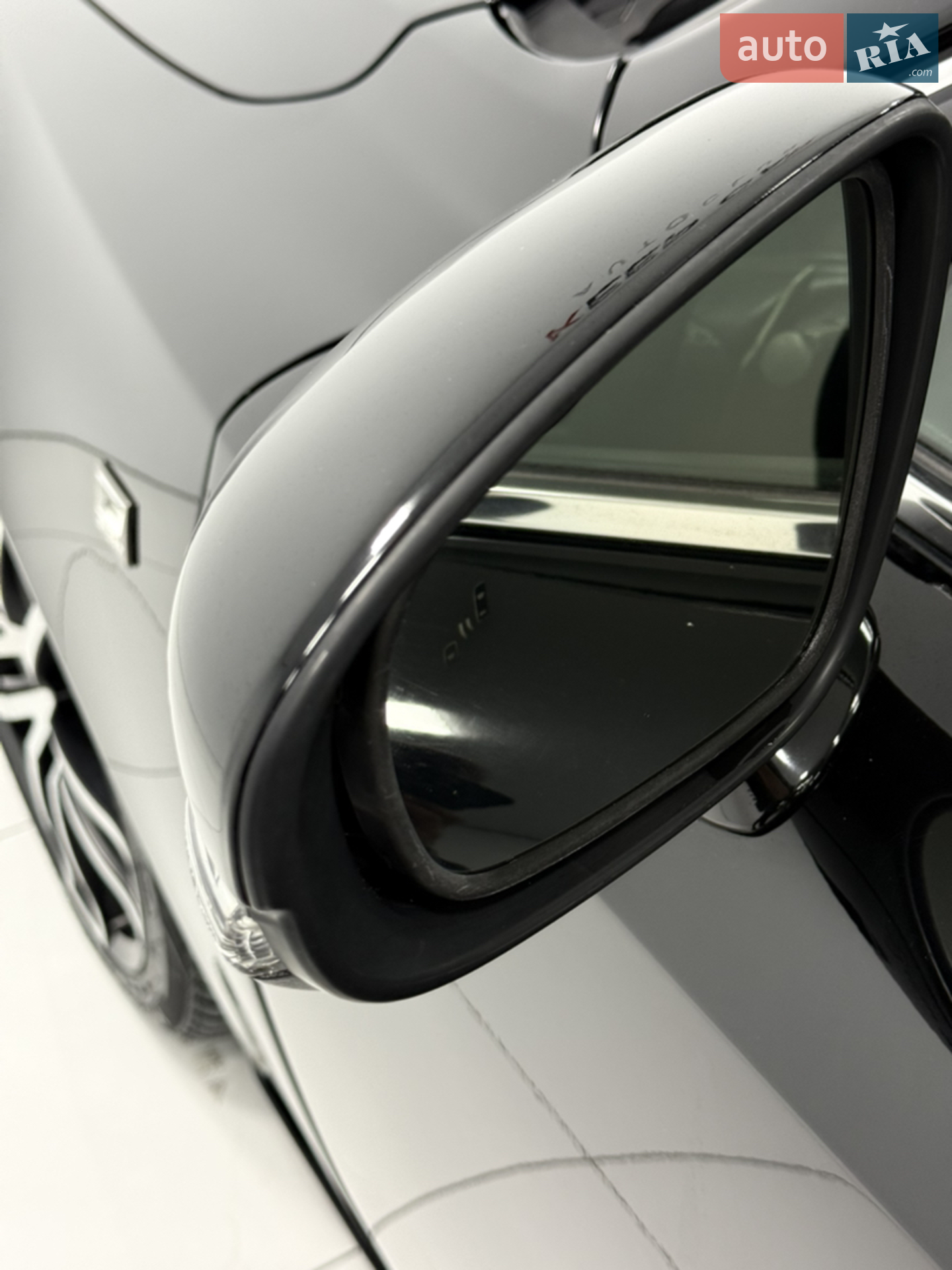 2014 Lexus IS - мініатюра 20