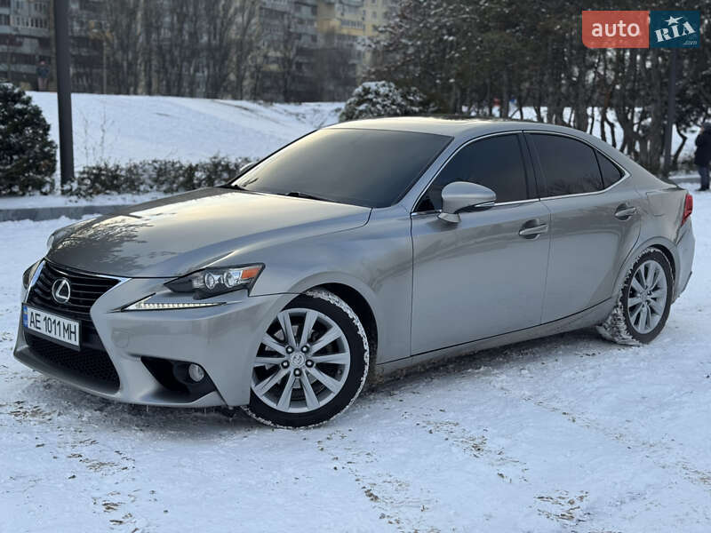 Седан Lexus IS 2013 в Днепре