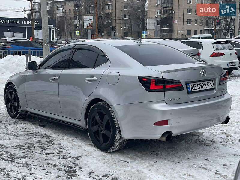 Седан Lexus IS 2008 в Днепре