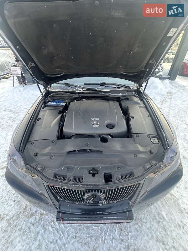 Седан Lexus IS 2007 в Білогородці