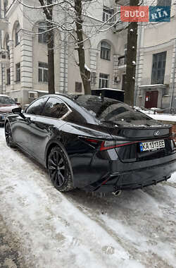 Седан Lexus IS 2024 в Киеве