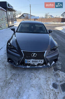 Седан Lexus IS 2016 в Здолбуніві