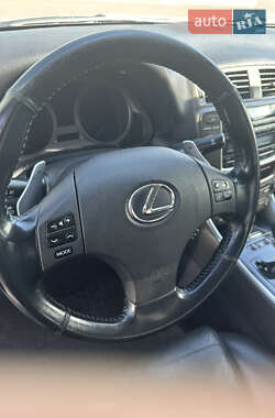 Седан Lexus IS 2008 в Киеве