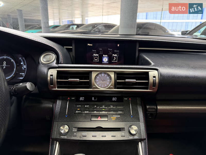 Седан Lexus IS 2015 в Одесі