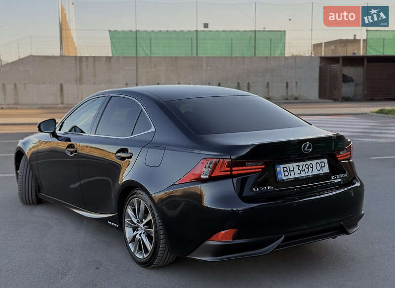 Седан Lexus IS 2016 в Одессе