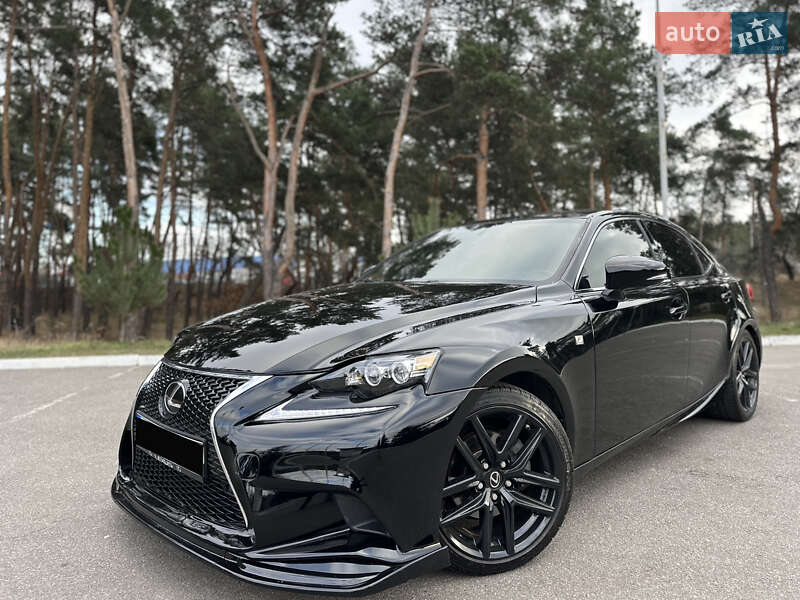 Седан Lexus IS 2014 в Киеве