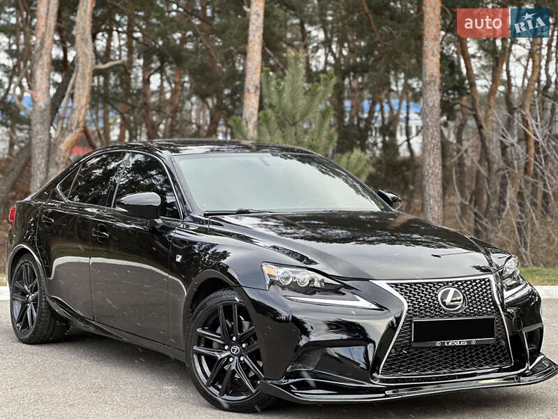 Седан Lexus IS 2014 в Киеве