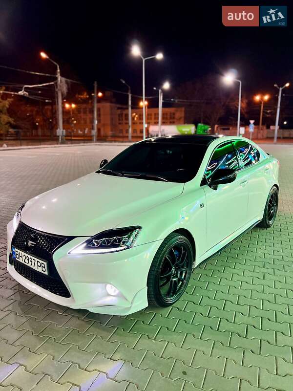 Седан Lexus IS 2006 в Одесі