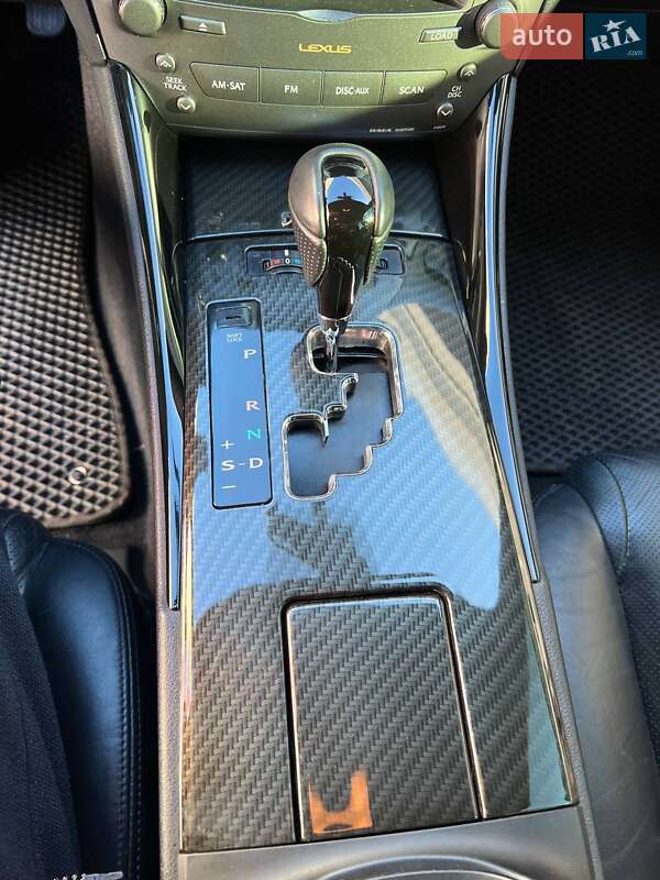 Седан Lexus IS 2006 в Одесі