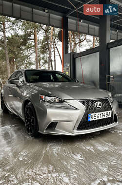 Седан Lexus IS 2015 в Житомире