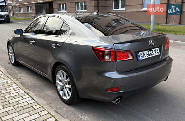 Седан Lexus IS 2012 в Львове