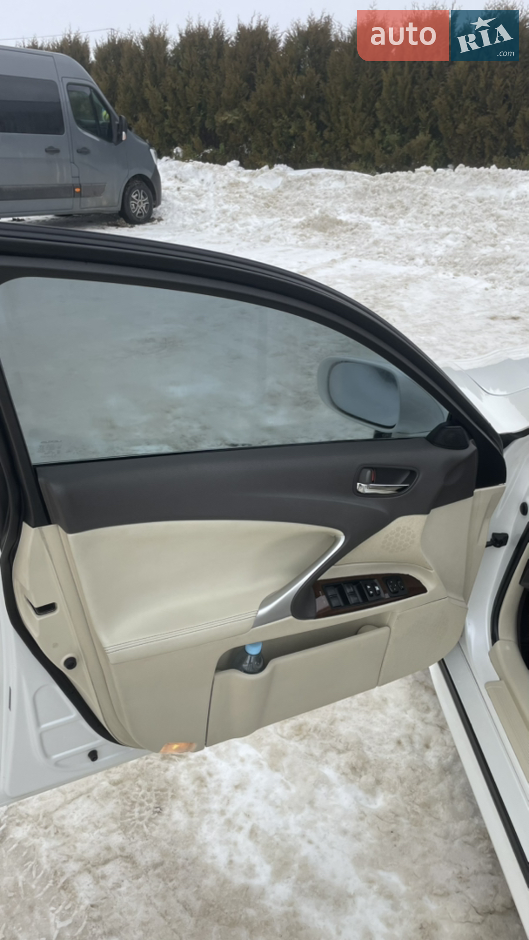 2010 Lexus IS - мініатюра 15
