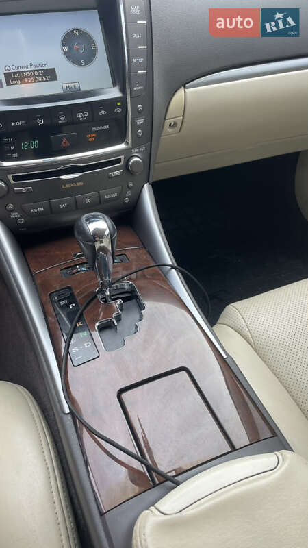 Седан Lexus IS 2010 в Тернополе фото 29 Седан Lexus IS 2010 в Тернополе