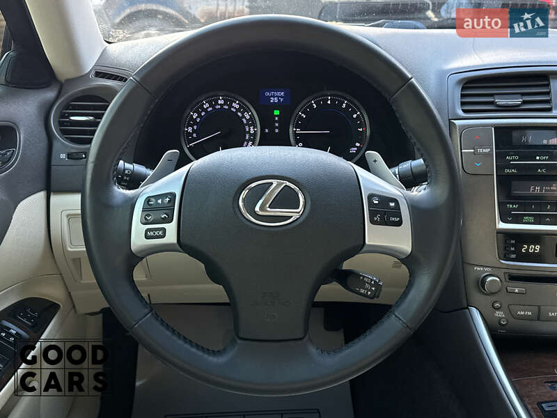 Седан Lexus IS 2012 в Одессе