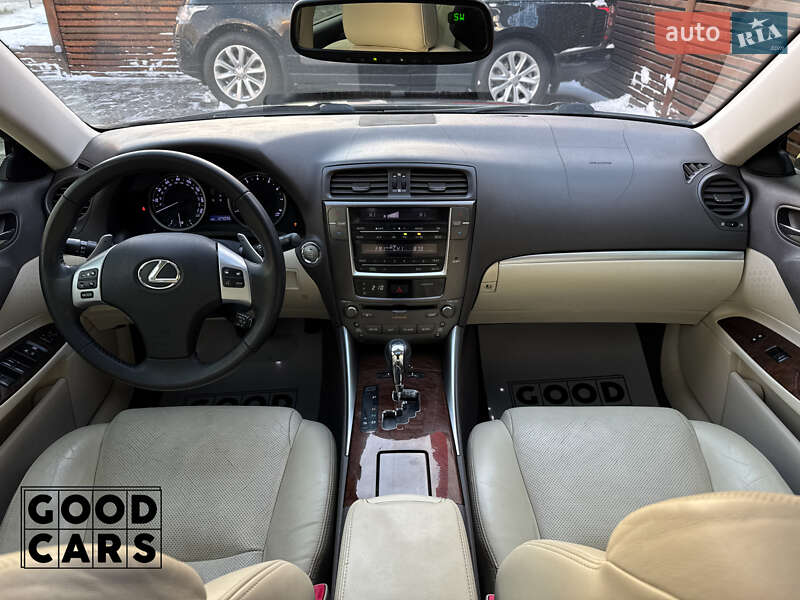 Седан Lexus IS 2012 в Одессе