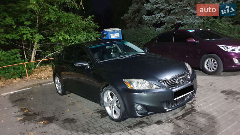 Седан Lexus IS 2011 в Одессе