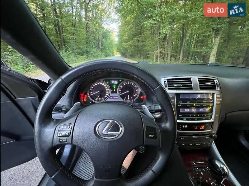 Седан Lexus IS 2008 в Камне-Каширском