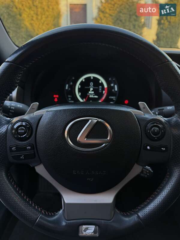 Седан Lexus IS 2015 в Дрогобыче фото 11 Седан Lexus IS 2015 в Дрогобыче