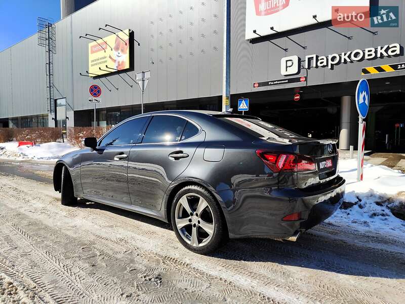 Седан Lexus IS 2011 в Києві фото 12 Седан Lexus IS 2011 в Києві
