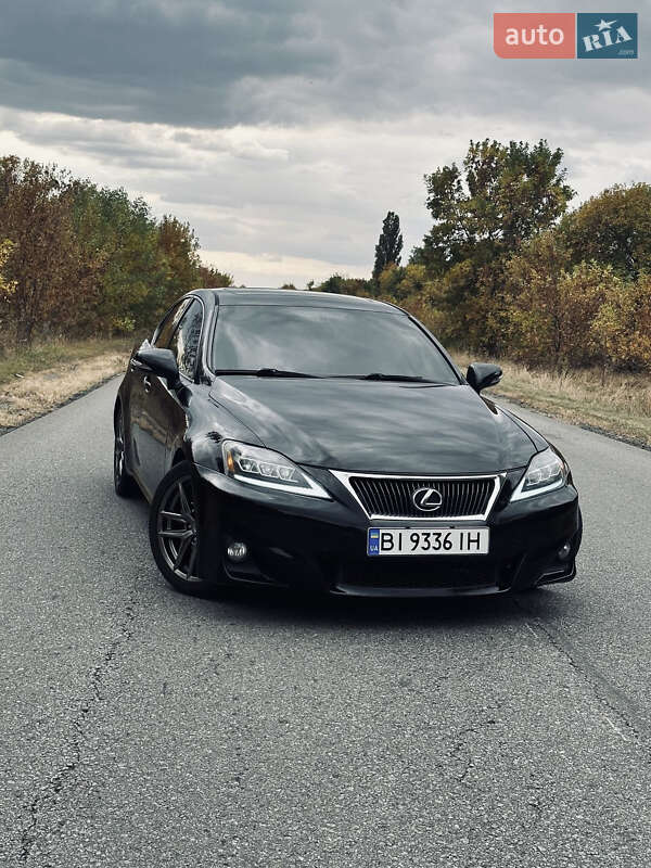 Lexus IS 2011 Lexus IS 2011