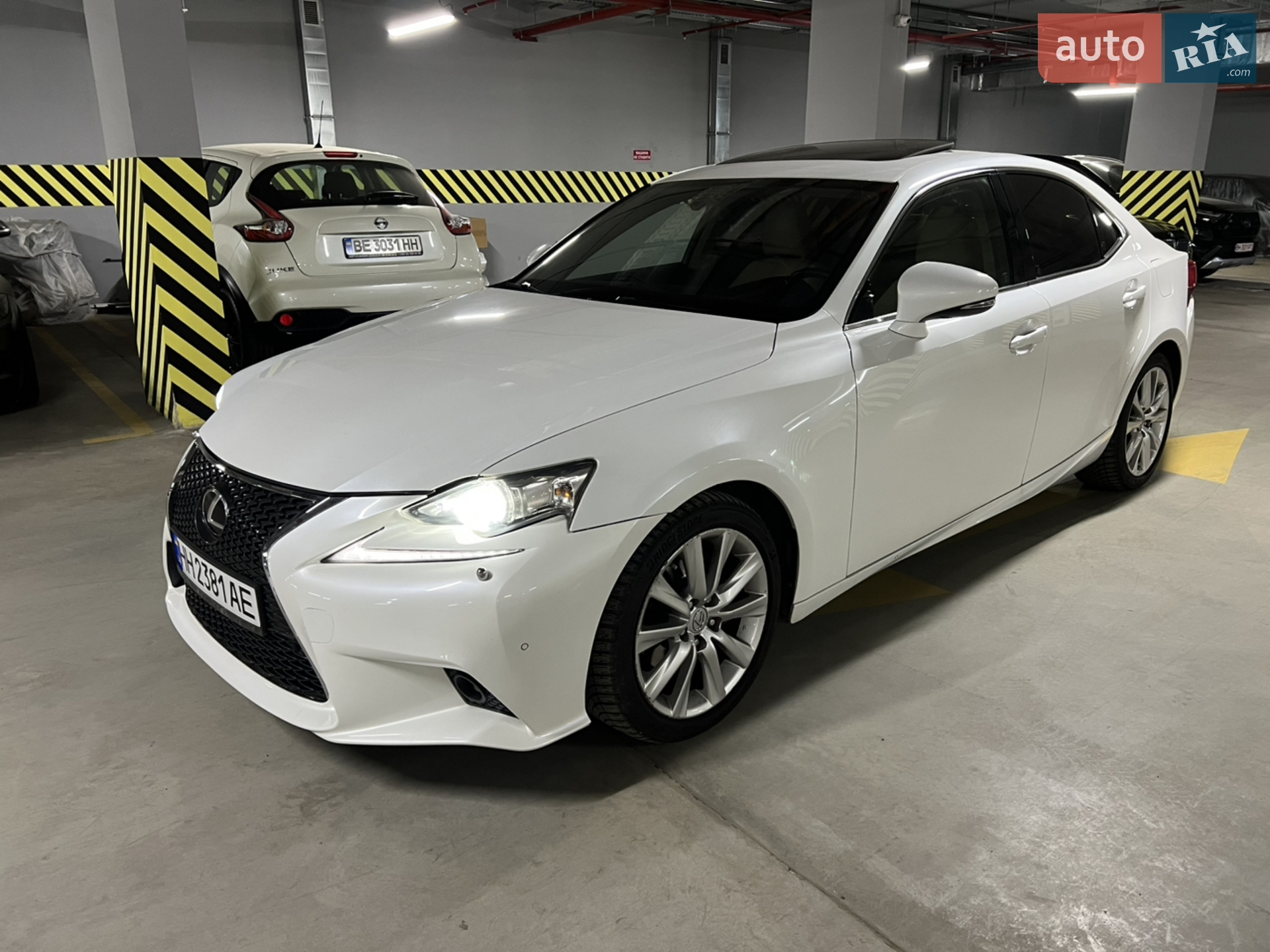 2013 Lexus IS - мініатюра 9