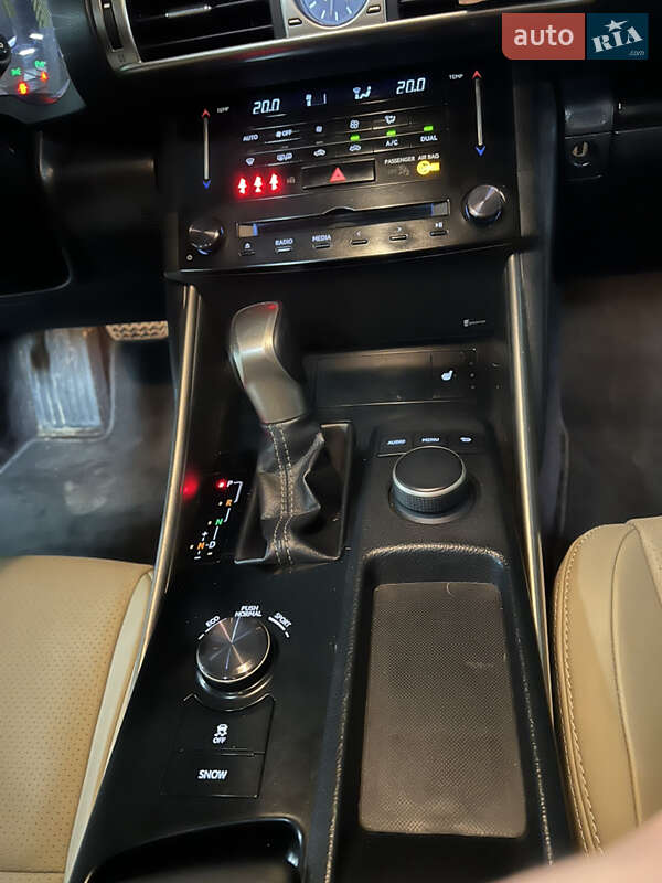 Седан Lexus IS 2013 в Одессе