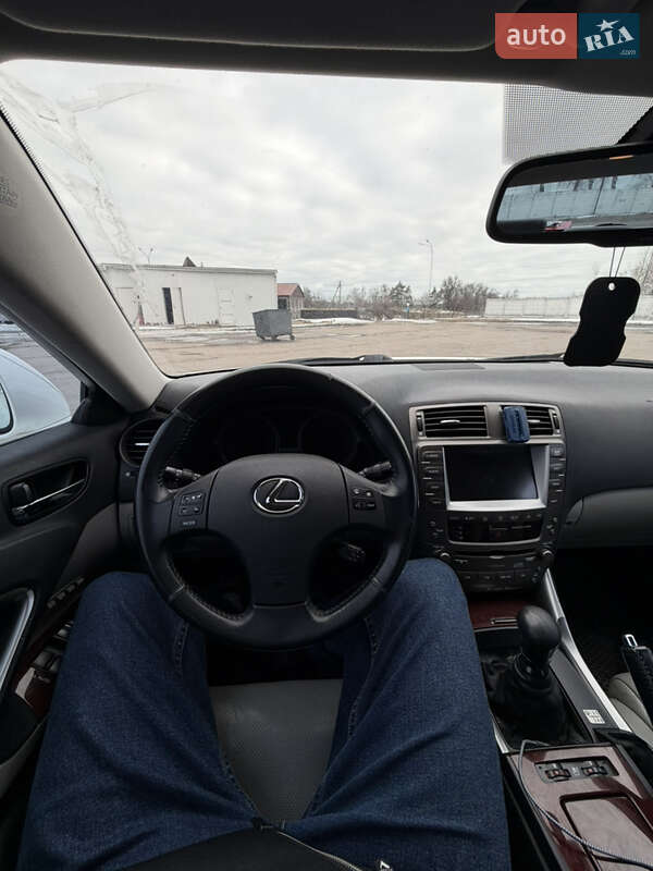 Седан Lexus IS 2006 в Переяславі